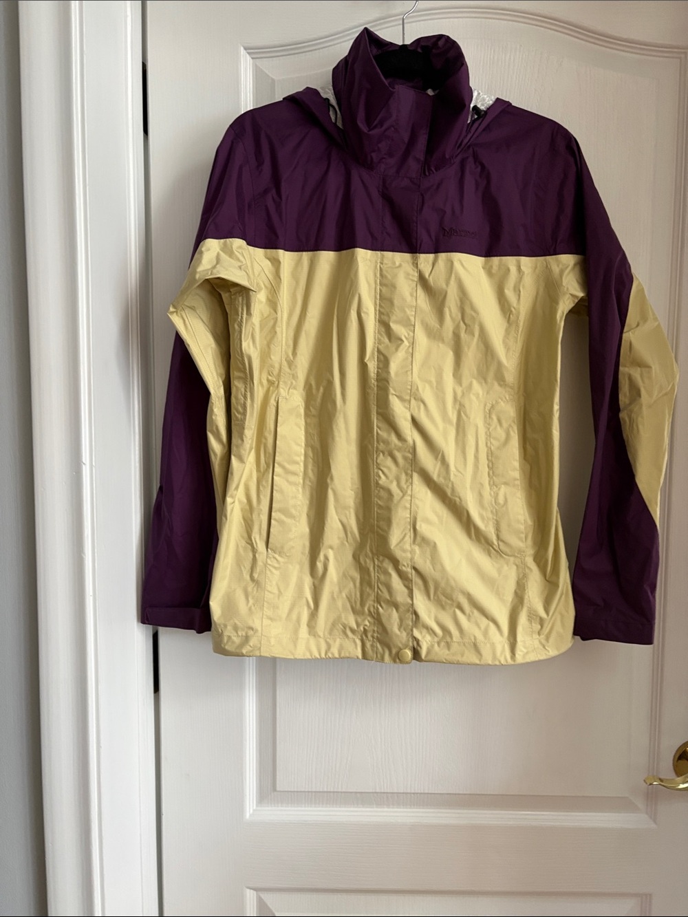 Marmot womans Two-Tone Hooded Raincoat in Purple & Cream